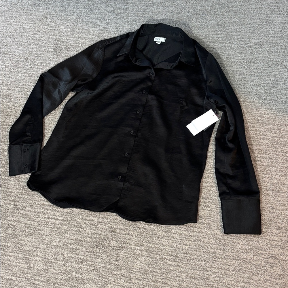 Nordstrom women’s thick silky  Black Casual Button Down Shirt medium NWT